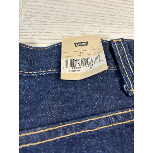 NWT Levi's 501 Men's Classic Fit Blue Denim Shorts with Frayed Hem Size 44 - Picture 12 of 14